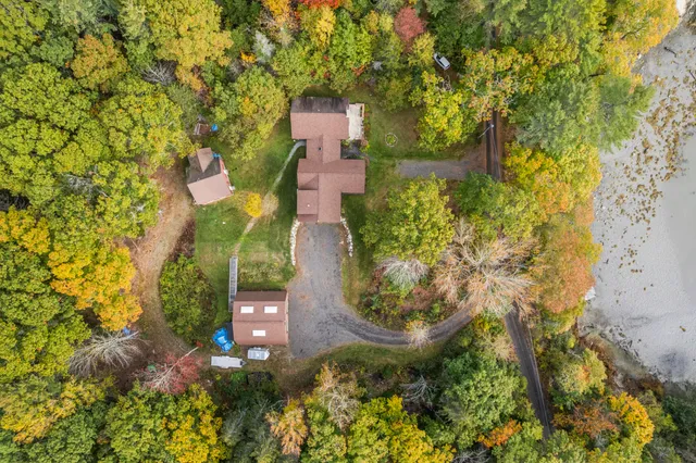 $1,250,000 | 101 Butter Point, Waldoboro, ME 04572