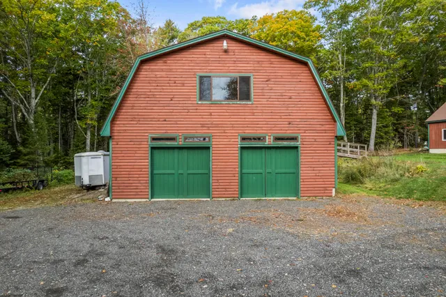 $1,250,000 | 101 Butter Point, Waldoboro, ME 04572