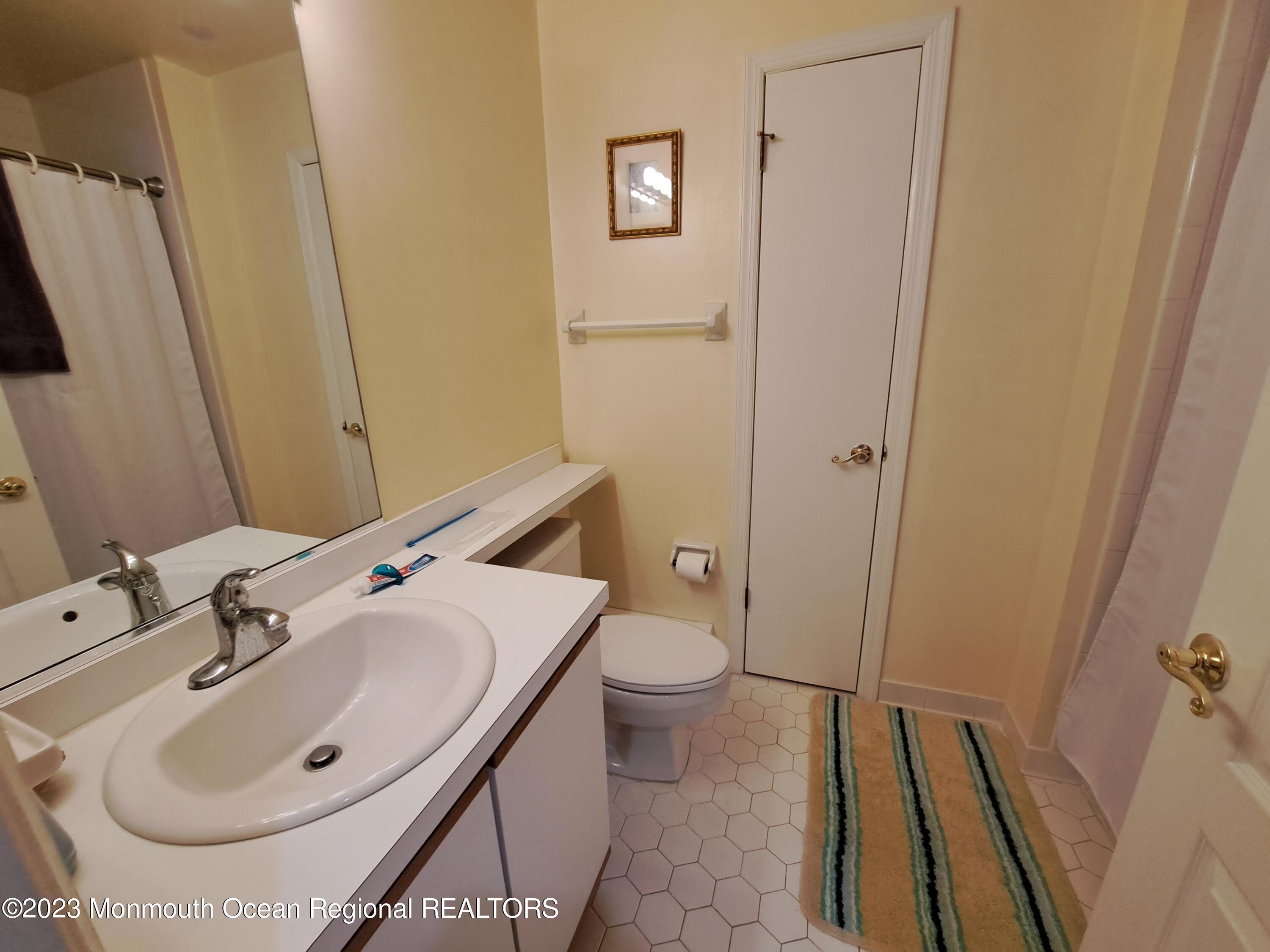 48 Narberth Way Toms River, NJ 08757 - Photo 11 of 12 bathroom 48 Narberth