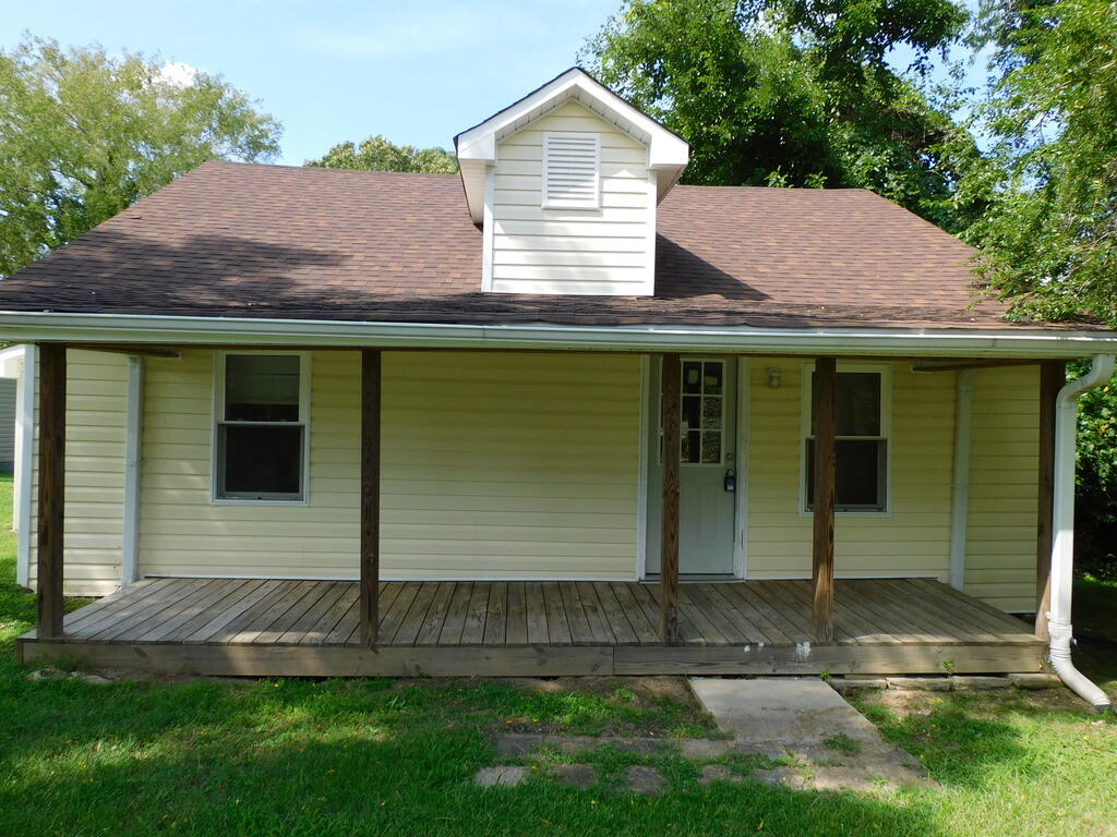 1033 Cowford Road Halifax, VA 24558 - Photo 4 of 22 Gallery Image 4