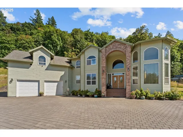 $1,649,500 | 5122 Southeast Jenne Road, Portland, OR 97236