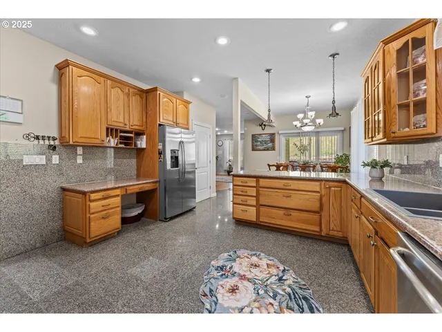 $1,649,500 | 5122 Southeast Jenne Road, Portland, OR 97236