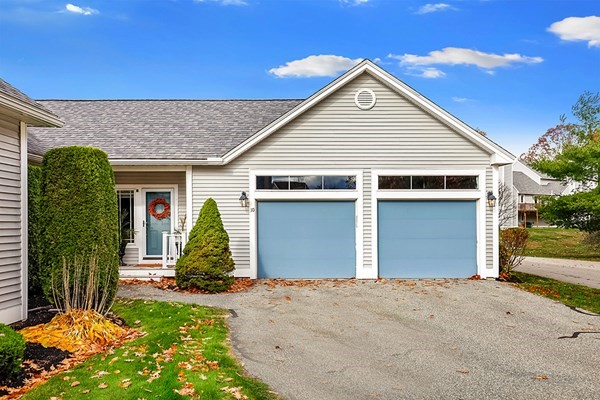 10 Mountain Village Road, Unit 10 Windham, NH 03087 - Photo 1 of 29