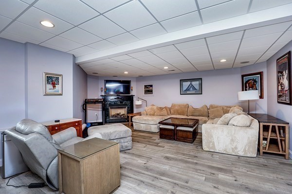 10 Mountain Village Road, Unit 10 Windham, NH 03087 - Photo 21 of 29