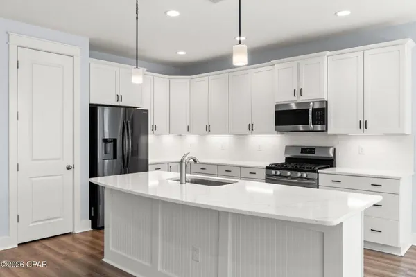 $2,900 | 300 Foxtail Way, Panama City Beach, FL 32407