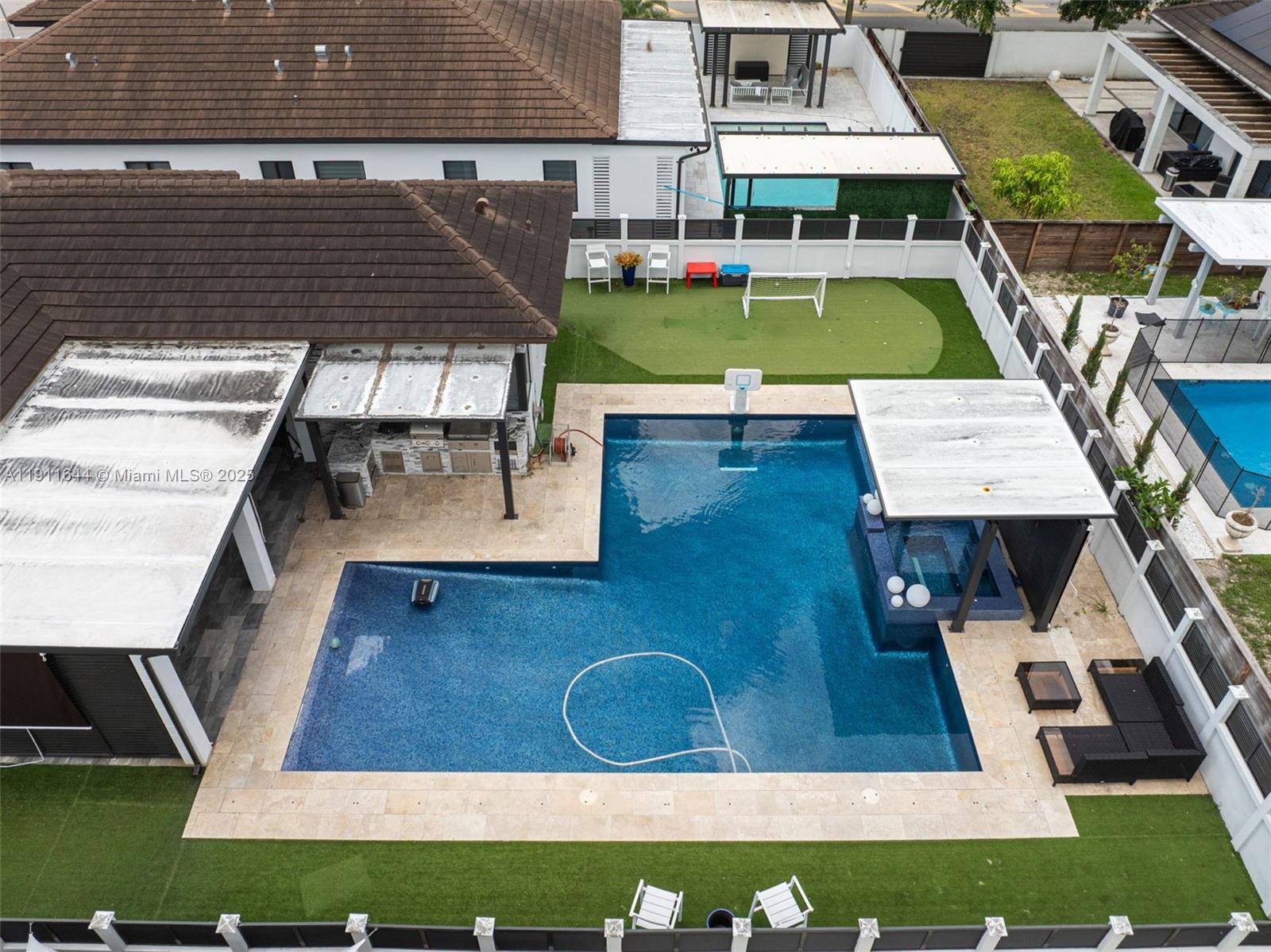 1550 Southwest 89th Court Miami, FL 33174 - Photo 59 of 67