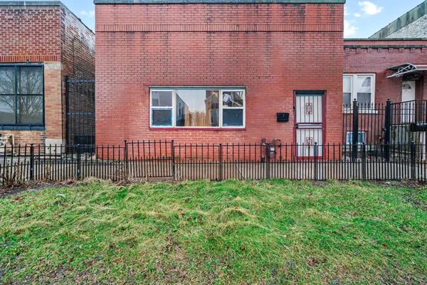 $320,000 | 4303 West Cortez Street, Chicago, IL 60651