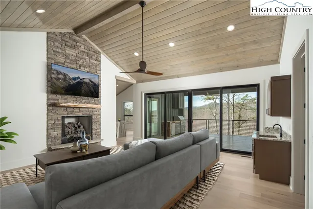 $1,825,000 | 188 Lavender Lane, Ferguson, NC 28624