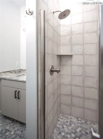 $1,825,000 | 188 Lavender Lane, Ferguson, NC 28624