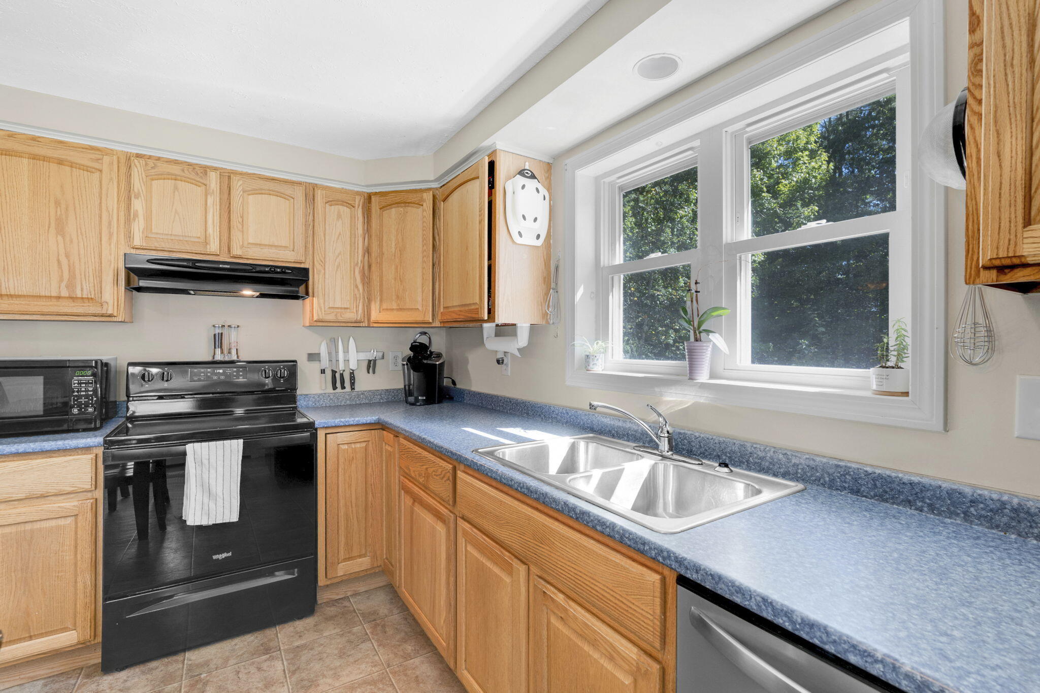 231 Varney Mill Road Windham, ME 04062 - Photo 7 of 37 9-web-or-mls-231VarneyMills-5