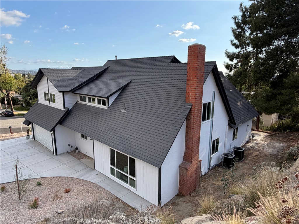 755 Huston Drive Riverside, CA 92507 - Photo 10 of 67