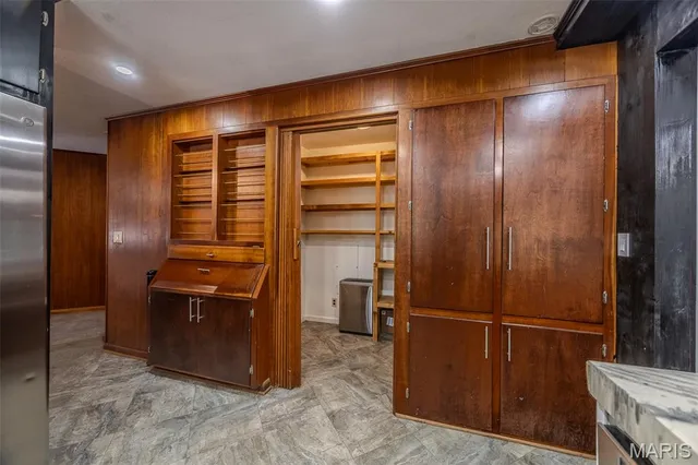 $375,000 | 376 Sunset Drive, Lebanon, MO 65536