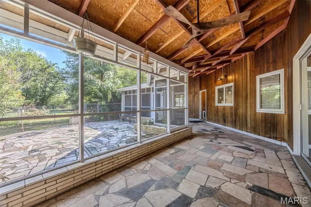 $375,000 | 376 Sunset Drive, Lebanon, MO 65536