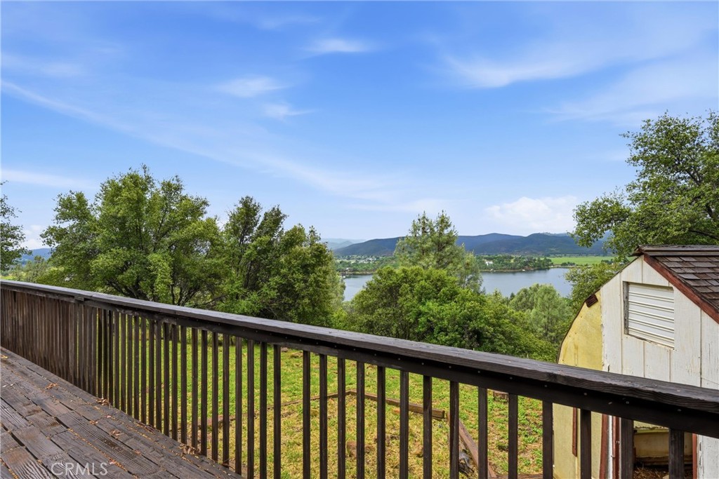 17312 Greenridge Road Hidden Valley Lake, CA 95467 - Photo 30 of 34 a balcony with outdoor space