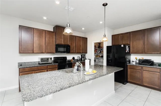 $385,000 | 1801 Holden Ridge Ln., Clermont, FL 34715