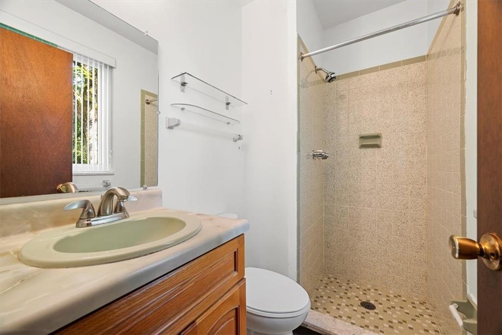 1576 Powers Run Road Pittsburgh, PA 15238 - Photo 17 of 38 Gallery Image 17