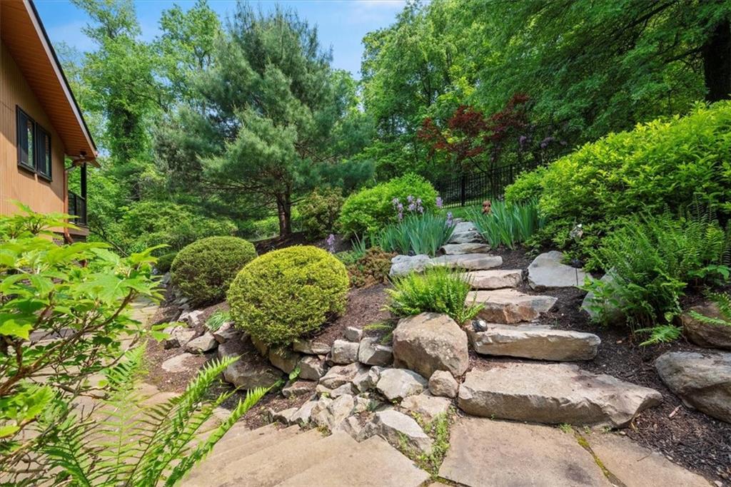 1576 Powers Run Road Pittsburgh, PA 15238 - Photo 28 of 38 Gallery Image 28
