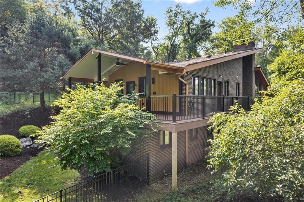 1576 Powers Run Road Pittsburgh, PA 15238 - Photo 37 of 38 Gallery Image 37