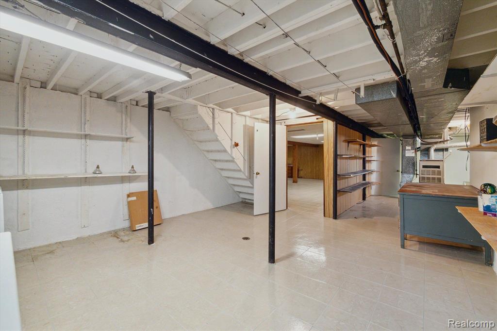2697 Rhodes Drive Troy, MI 48083 - Photo 37 of 45 Gallery Image 37