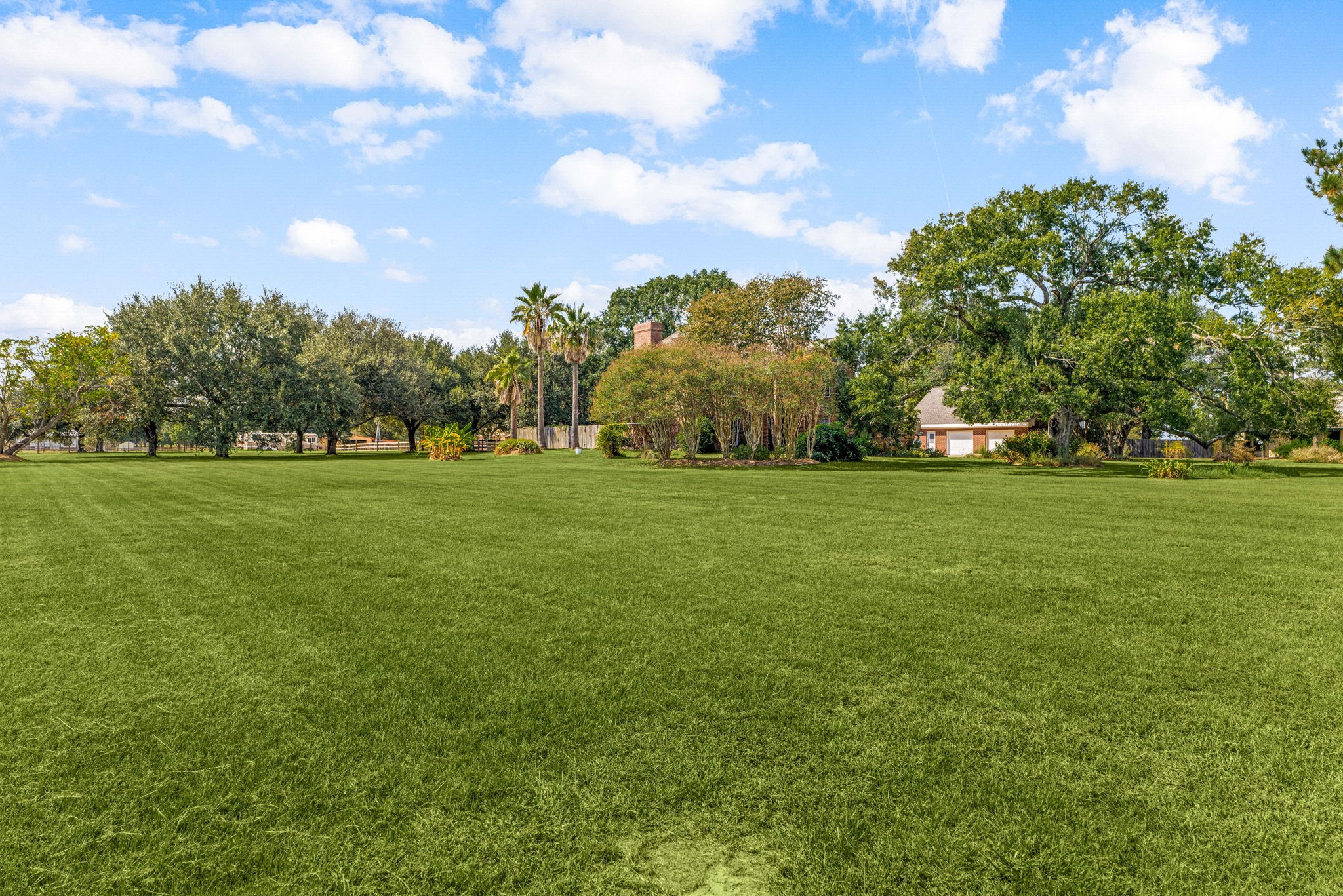 a view of a golf course