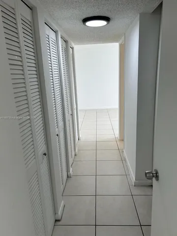 $1,900 | 17500 Northwest 68th Avenue, Unit D3002, Hialeah, FL 33015