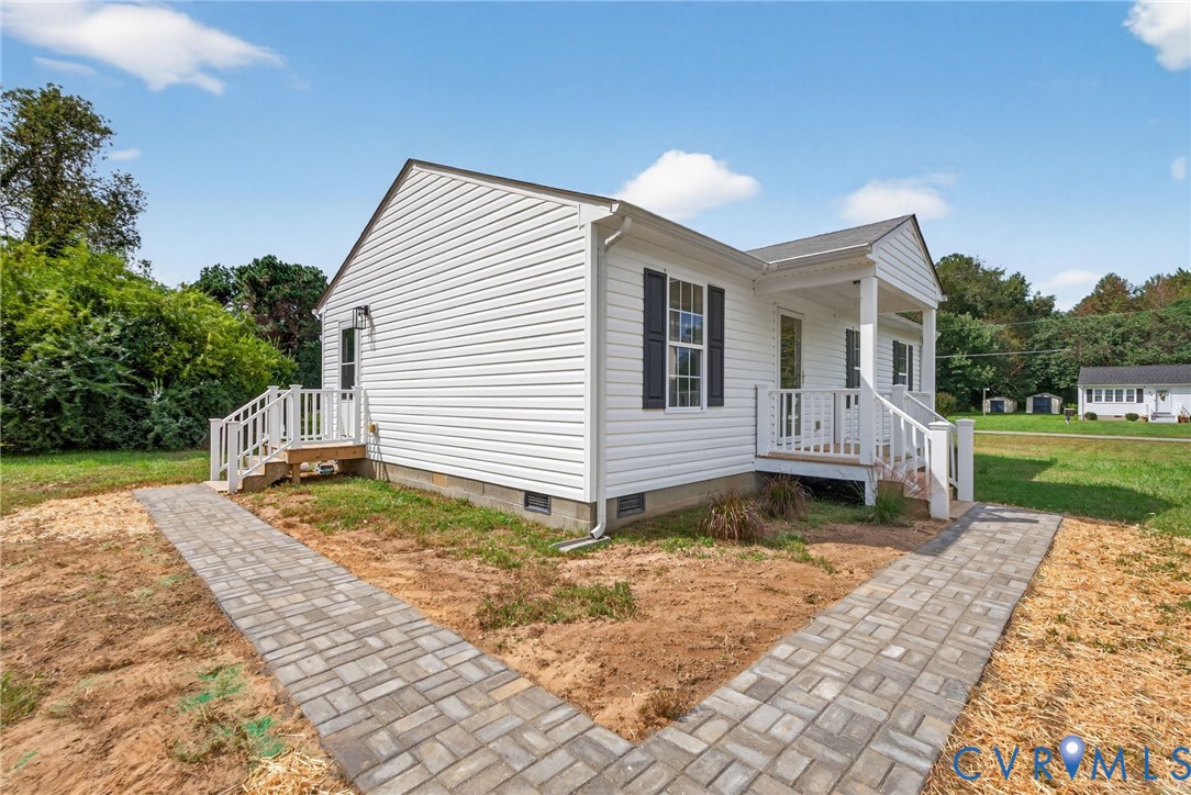 19441 York Road West Point, VA 23181 - Photo 14 of 37