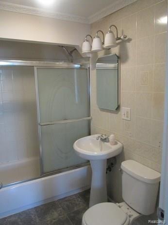 2270 Lindell Road Sterling Heights, MI 48310 - Photo 16 of 35