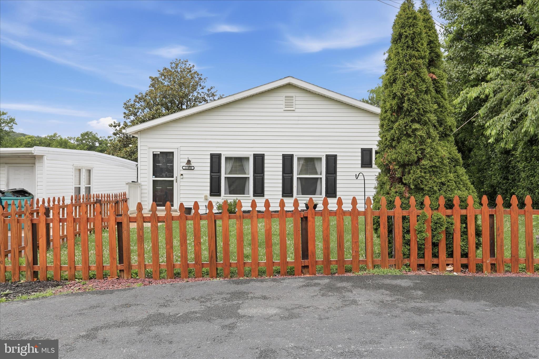 21434 Greenbrier Road Boonsboro, MD 21713 - Photo 1 of 34