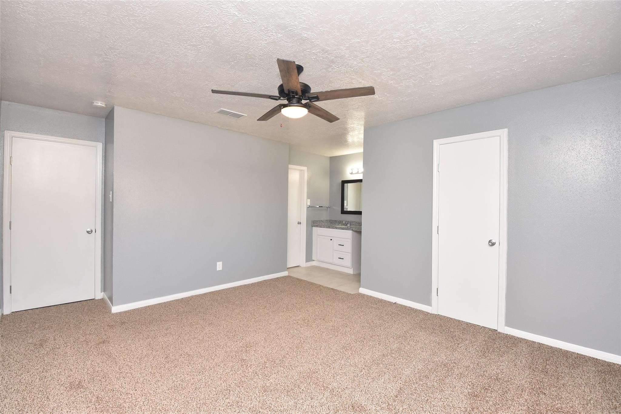 2711 Goldspring Lane Spring, TX 77373 - Photo 15 of 24