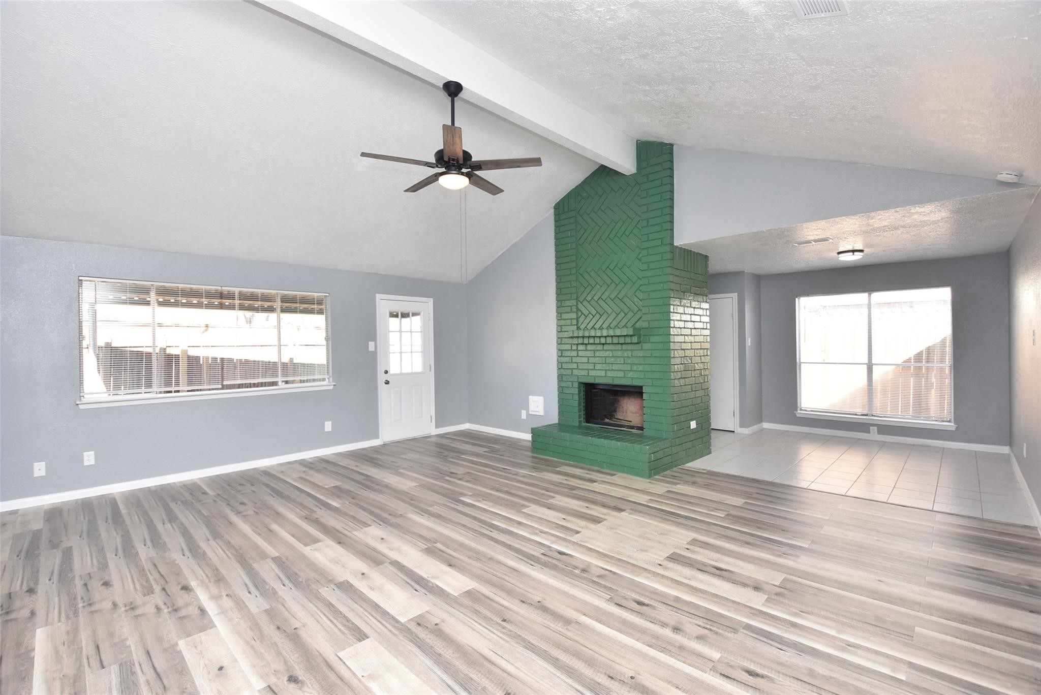 2711 Goldspring Lane Spring, TX 77373 - Photo 3 of 24