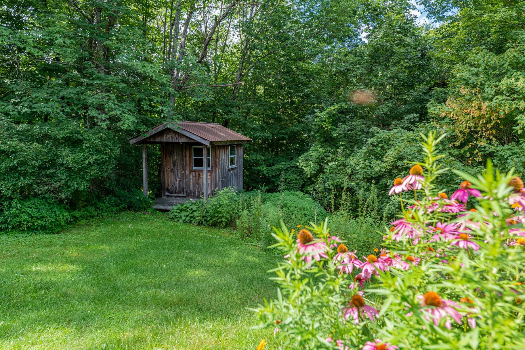 352 South End Road Mount Tabor, VT 05253 - Photo 3 of 23 Gallery Image 3