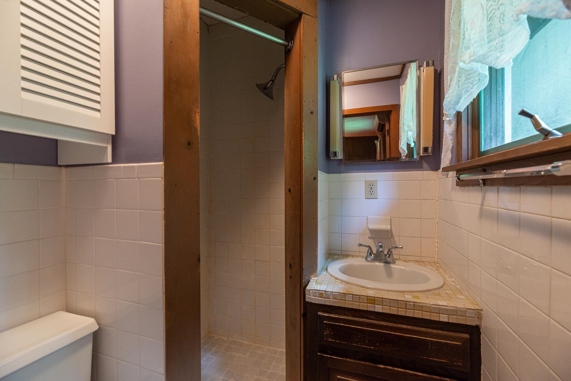 352 South End Road Mount Tabor, VT 05253 - Photo 8 of 23 Gallery Image 8