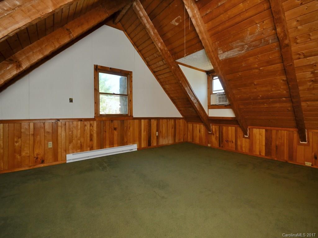 40 Rail Fence Road, Unit 14 Clyde, NC 28721 - Photo 3 of 18
