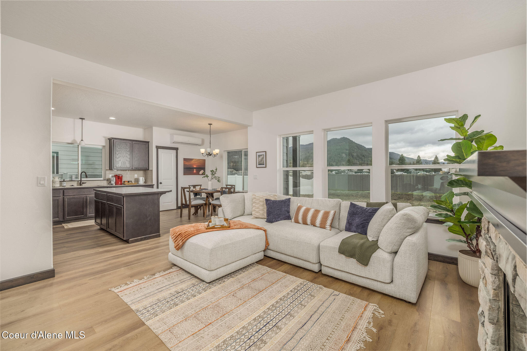 1144 Jersey Street Sandpoint, ID 83864 - Photo 8 of 30 Great Room