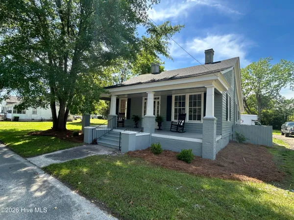 $299,000 | 319 West Grubb Street, Hertford, NC 27944