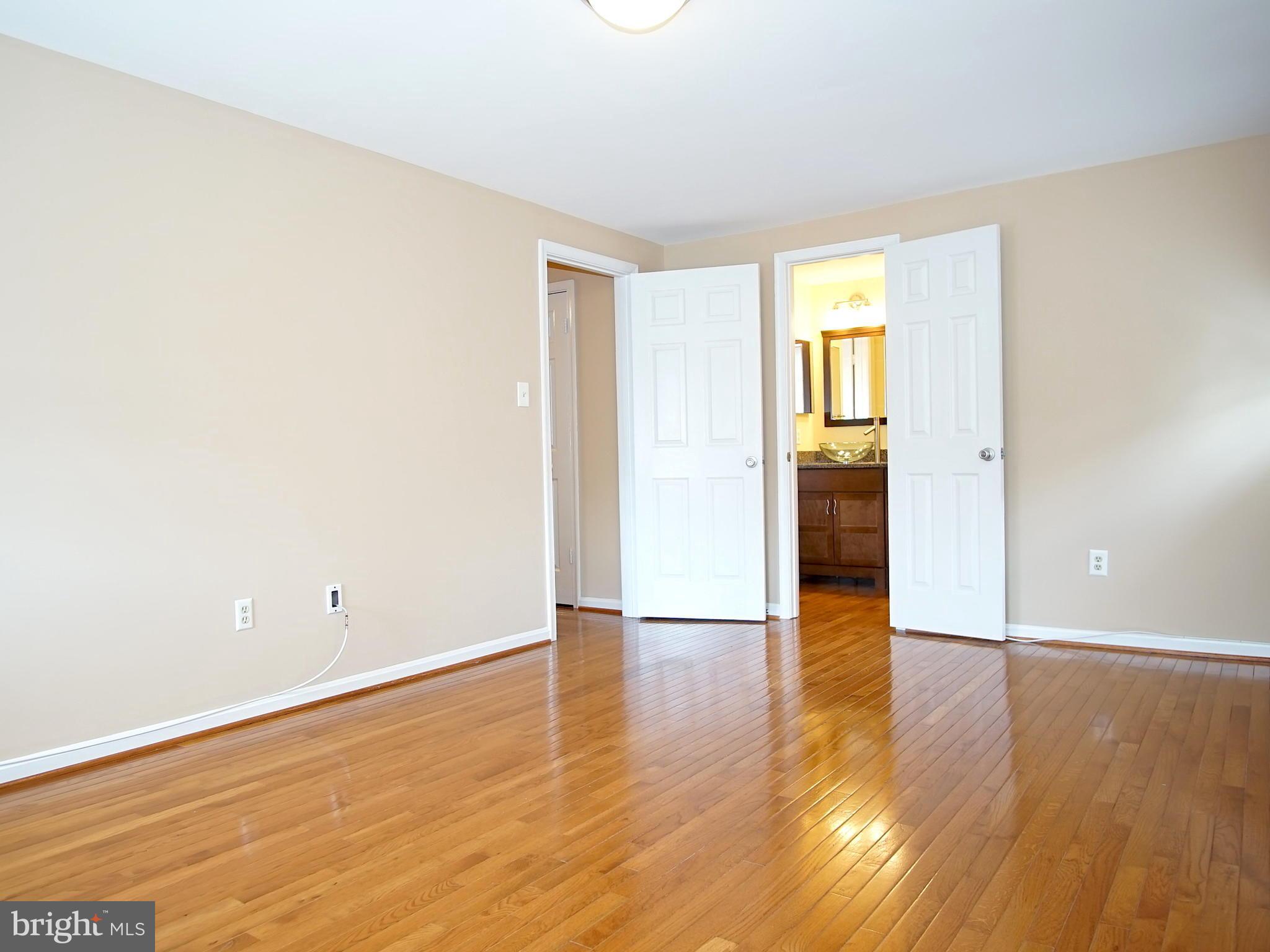1201 Horizon Road Mount Airy, MD 21771 - Photo 16 of 30 Bath (Master)