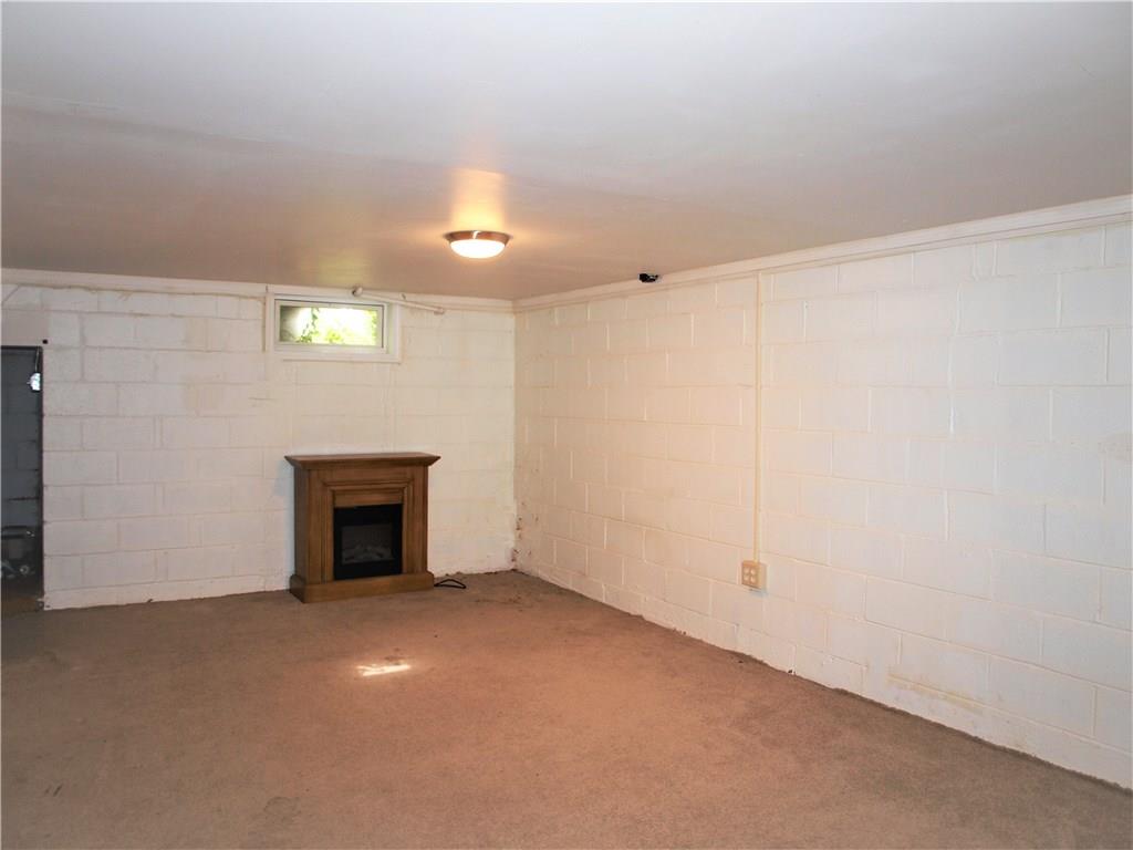 160 West Thompson Road Indianapolis, IN 46217 - Photo 9 of 13 Gallery Image 9