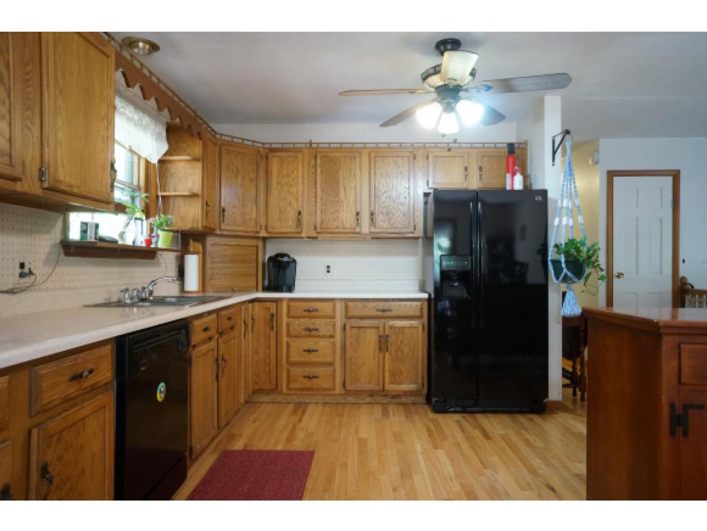 870 Dugway Road Richmond, VT 05477 - Photo 4 of 16 Gallery Image 4