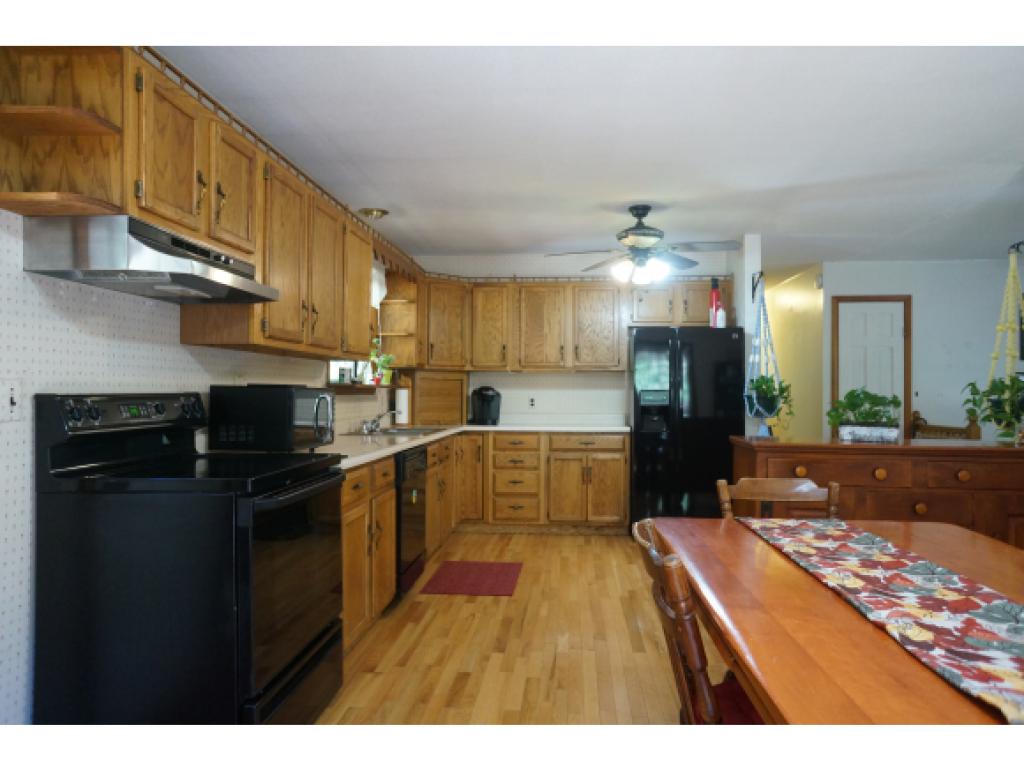 870 Dugway Road Richmond, VT 05477 - Photo 5 of 16 Gallery Image 5