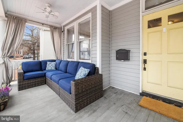 $1,500,000 | 190 Duke Of Gloucester Street, Annapolis, MD 21401