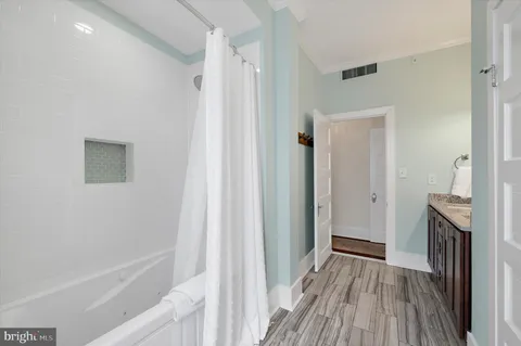 $1,500,000 | 190 Duke Of Gloucester Street, Annapolis, MD 21401