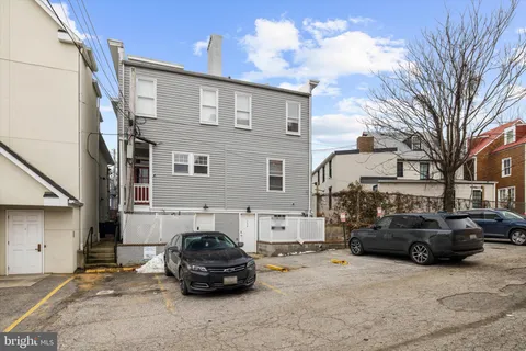 $1,500,000 | 190 Duke Of Gloucester Street, Annapolis, MD 21401