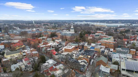 $1,500,000 | 190 Duke Of Gloucester Street, Annapolis, MD 21401