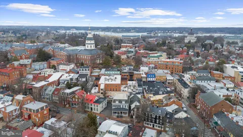 $1,500,000 | 190 Duke Of Gloucester Street, Annapolis, MD 21401