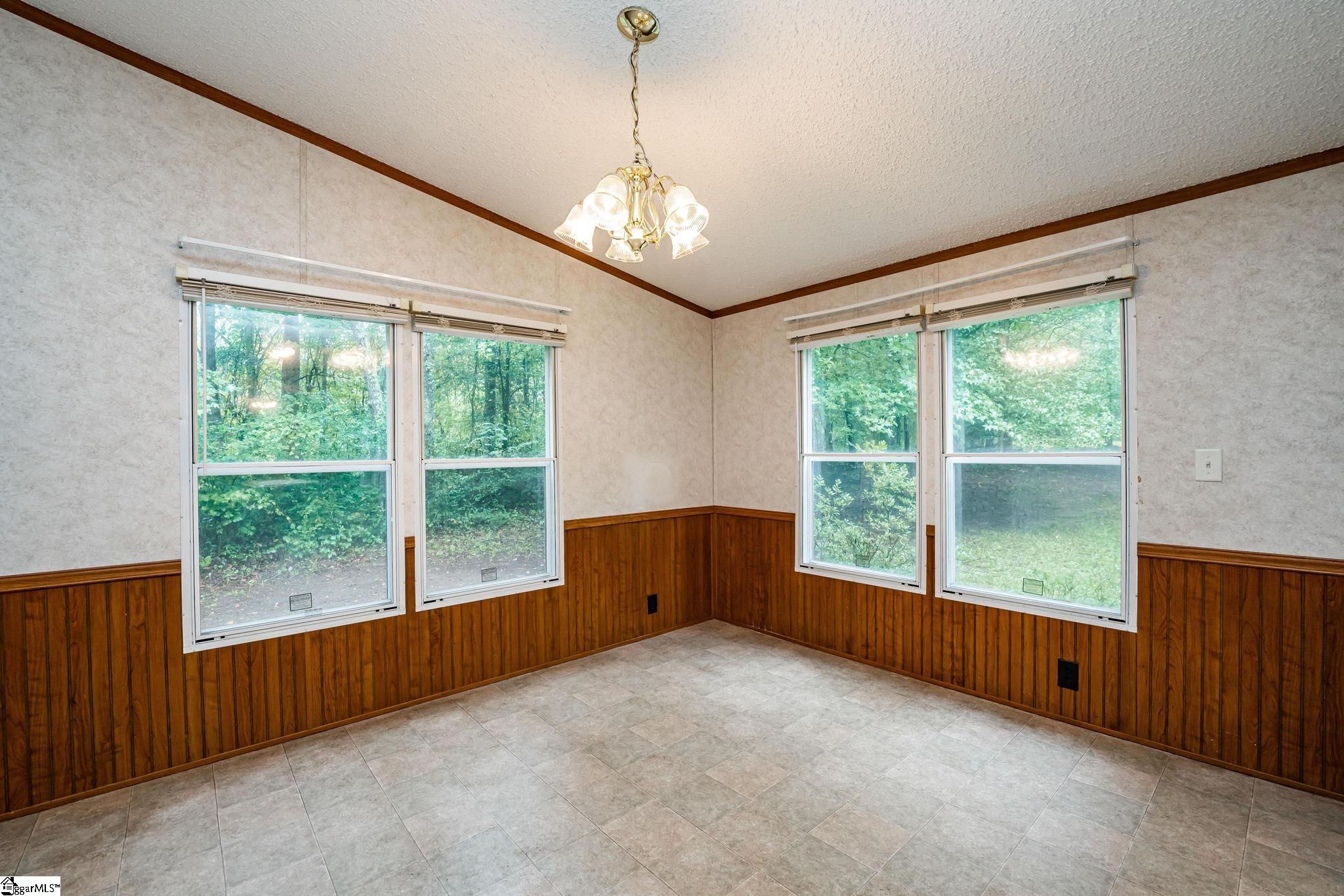 1057 Jordan Road Lyman, SC 29365 - Photo 6 of 33
