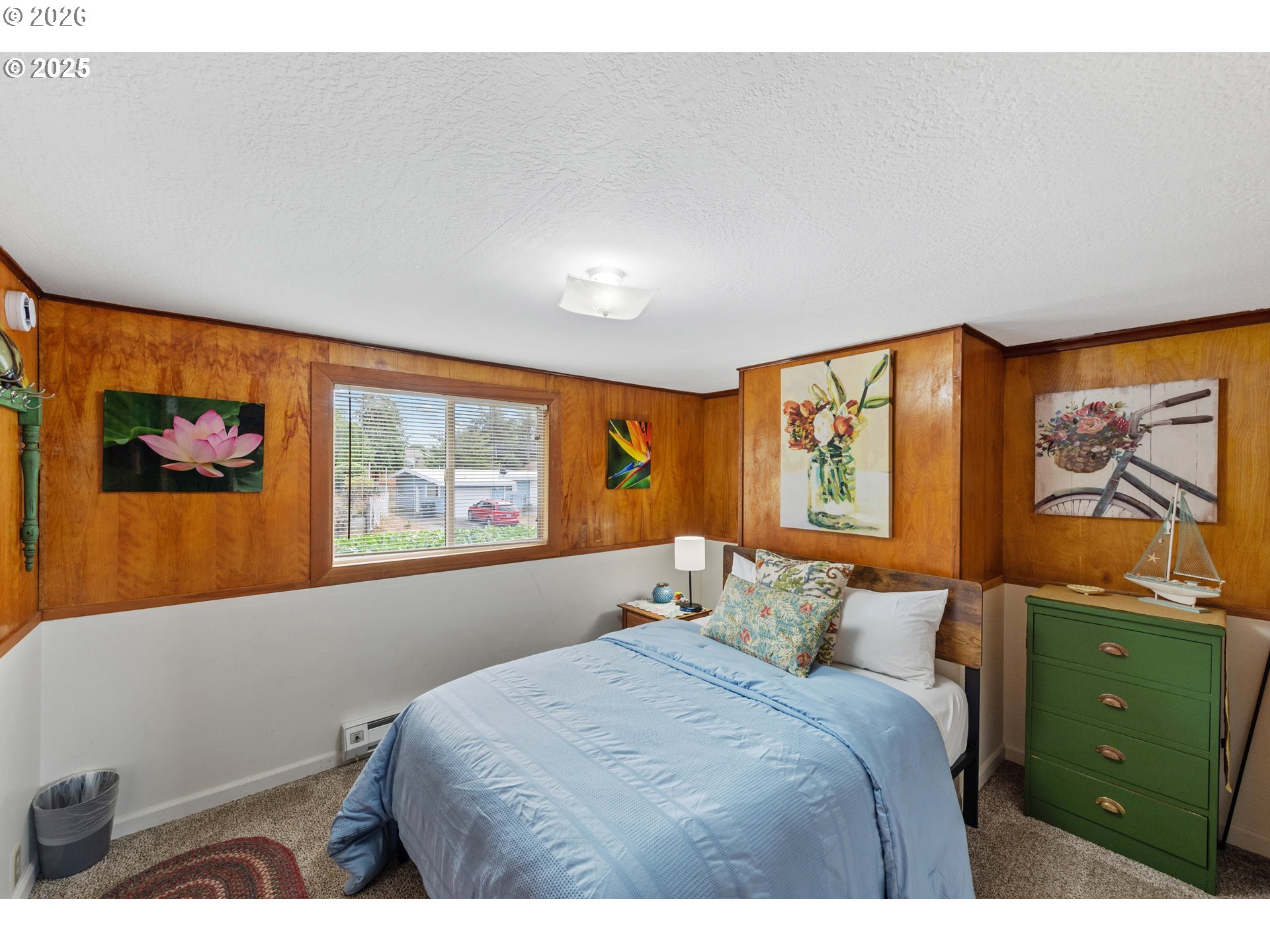 536 South Marple Street Coos Bay, OR 97420 - Photo 15 of 39 Bathroom