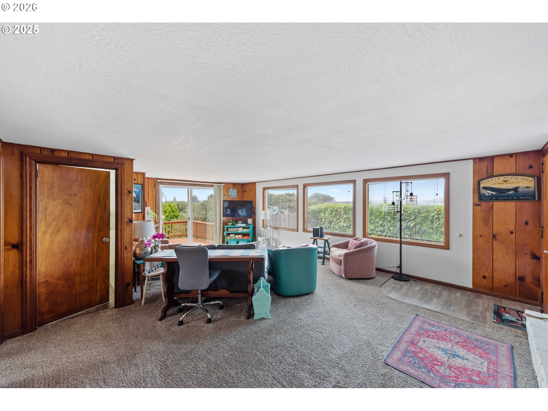 536 South Marple Street Coos Bay, OR 97420 - Photo 4 of 39 Fireplace Insert