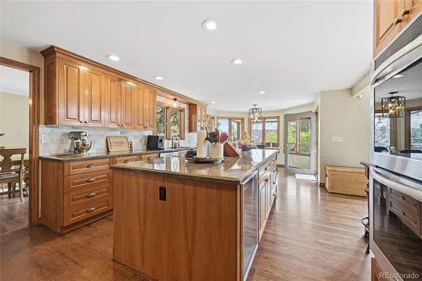$1,631,000 | 2446 Glenhaven Drive, Highlands Ranch, CO 80126