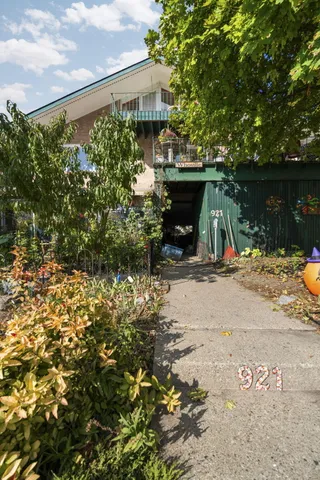 $289,000 | 921 East Huron Street, Unit 6, Ann Arbor, MI 48104