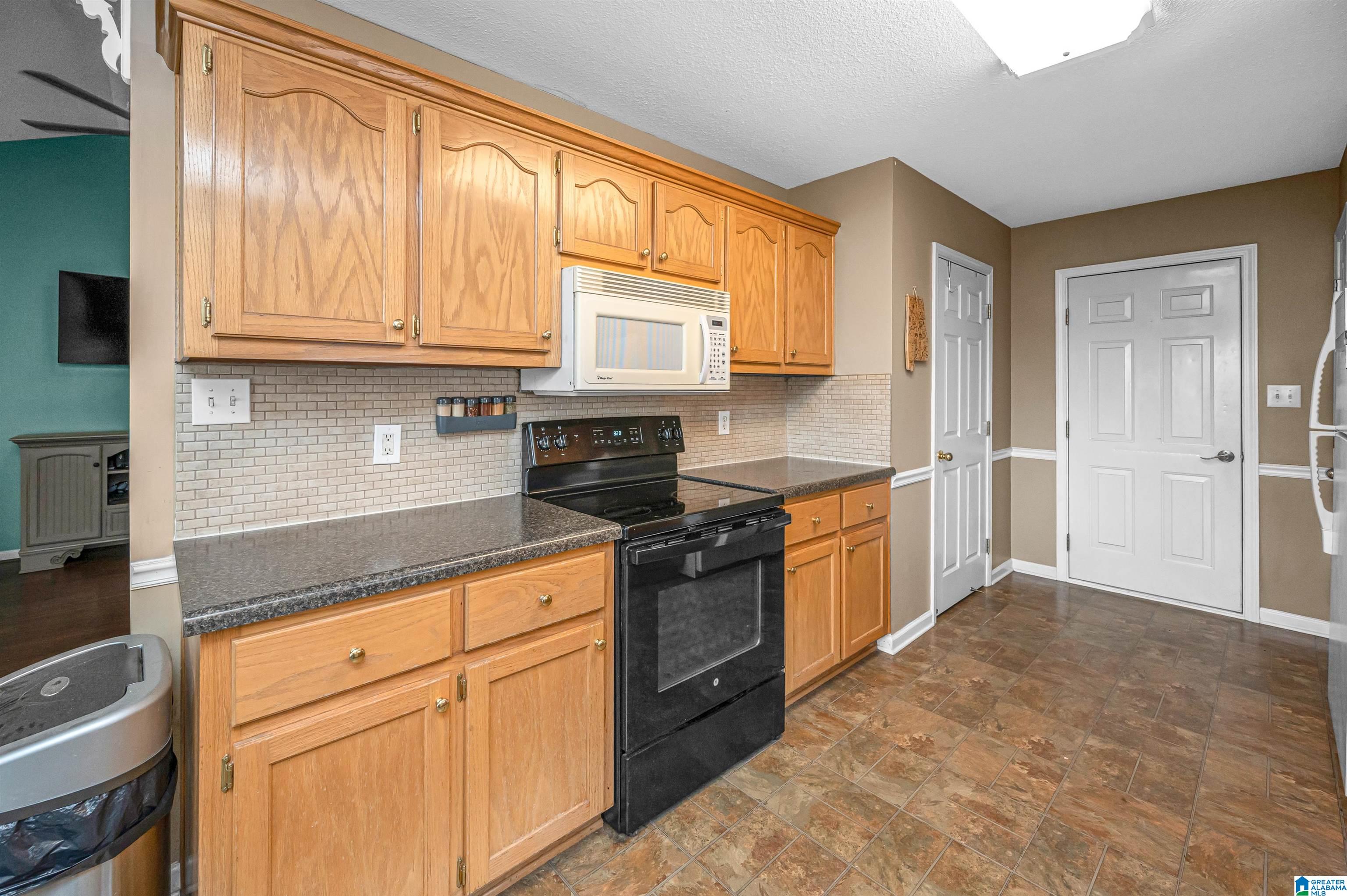 8030 Rockhampton Circle Helena, AL 35080 - Photo 15 of 37